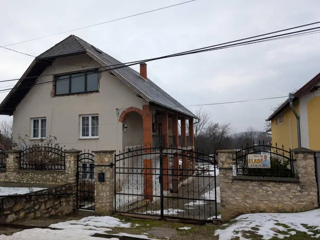 Eladó ház Lesencetomaj 147 nm