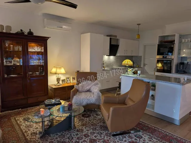 Eladó ház Keszthely, Kertváros, Keringő utca 175 nm