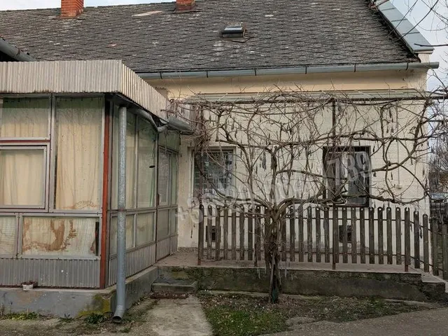 Eladó ház Zalaszentgrót 75 nm