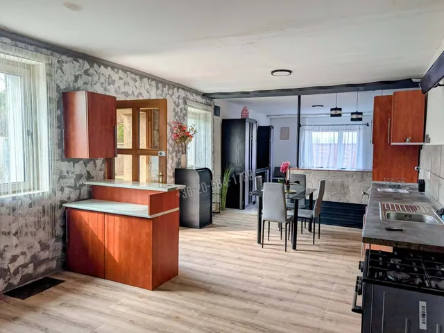 Eladó ház Sümeg 62 nm