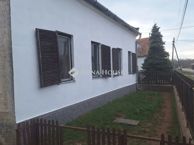 Eladó ház Nemesszalók 85 nm