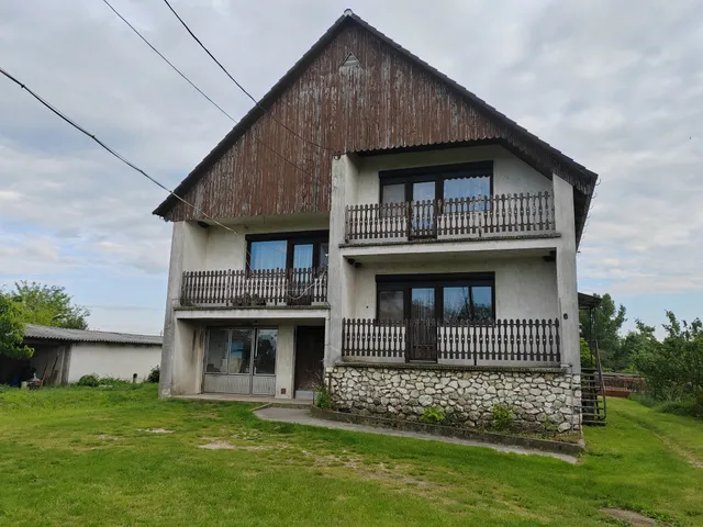 Eladó ház Noszlop 200 nm
