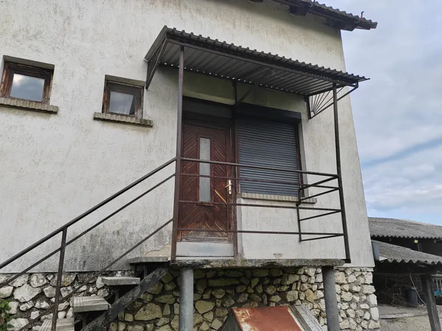 Eladó ház Noszlop 200 nm