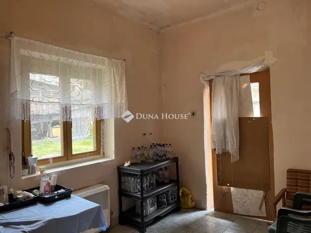 Eladó ház Pápa 19 nm