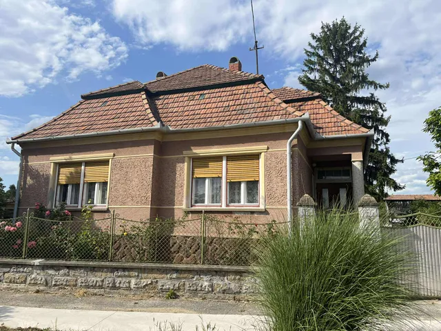 Eladó ház Gyarmat 108 nm