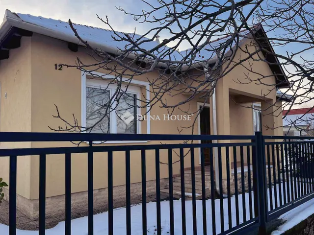 Eladó ház Bakonyszücs 94 nm