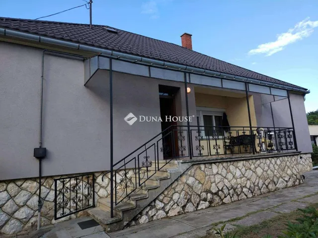 Eladó ház Gyarmat 90 nm