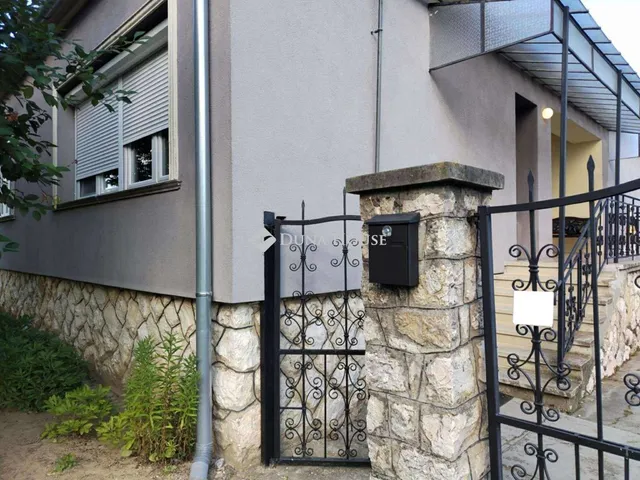 Eladó ház Gyarmat 90 nm