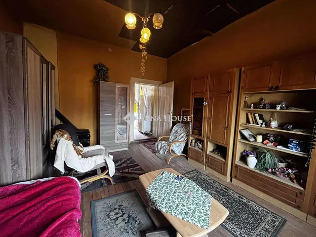 Eladó lakás Pápa 29 nm