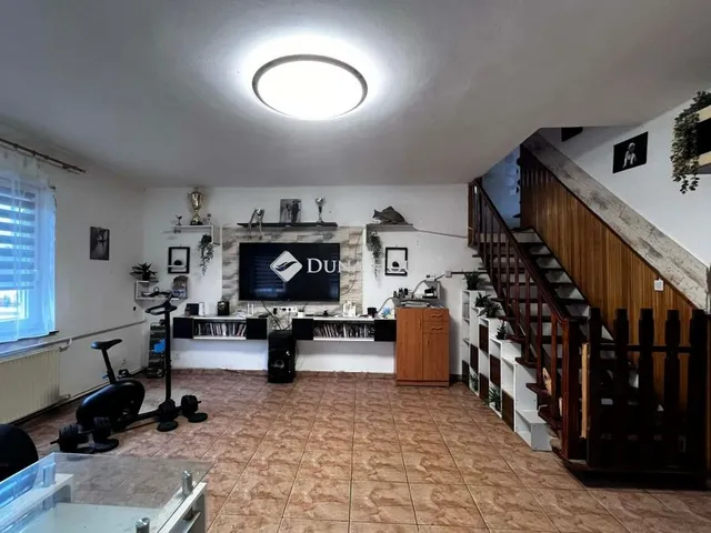 Eladó ház Pápa 213 nm