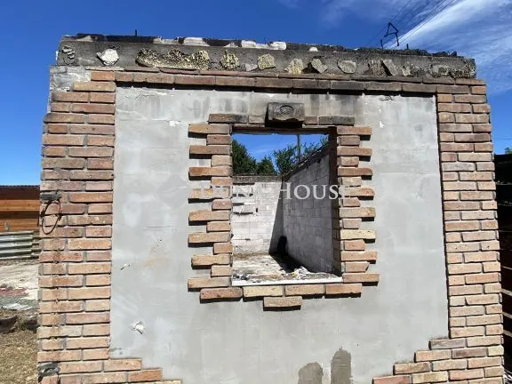 Eladó telek Pápa, Orgona út 1450 nm