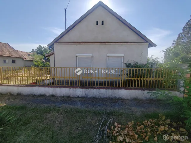 Eladó ház Marcalgergelyi, Hársfa utca 62 nm