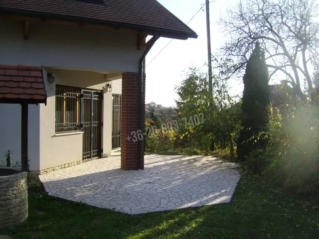 Eladó ház Budaörs, Fügefa utca 257 nm