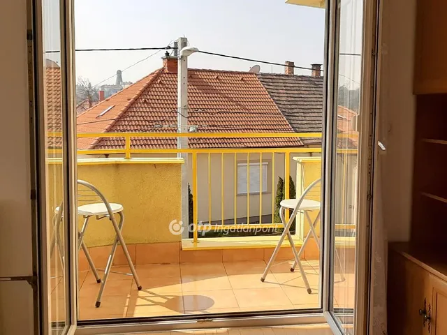 Eladó lakás Sopron, Ravazd utcai lakótelep 53 nm