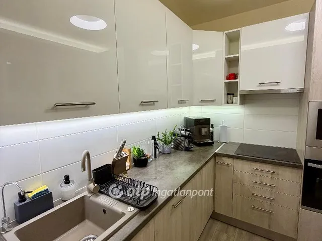 Eladó lakás Budapest XI. kerület, Őrmező 68 nm