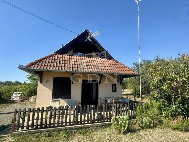 Eladó üdülő és hétvégi ház Mohács 50 nm