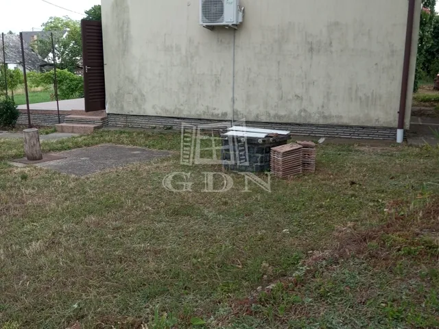 Eladó ház Bár 60 nm