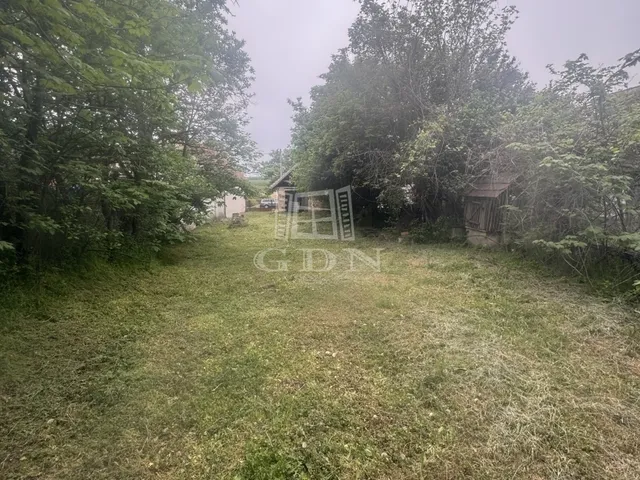 Eladó telek Szűr 2200 nm