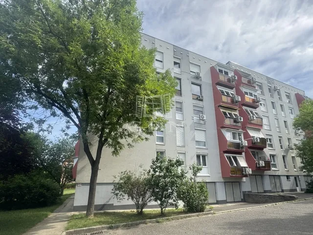 Eladó lakás Pécs, Kertváros 50 nm