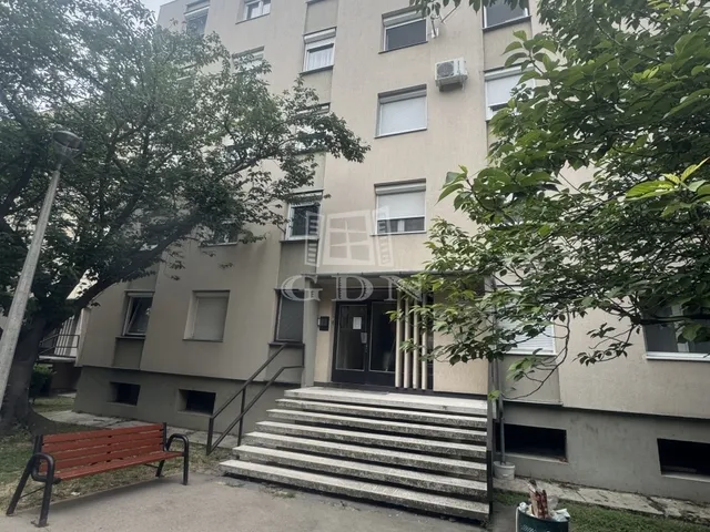 Eladó lakás Szekszárd 62 nm