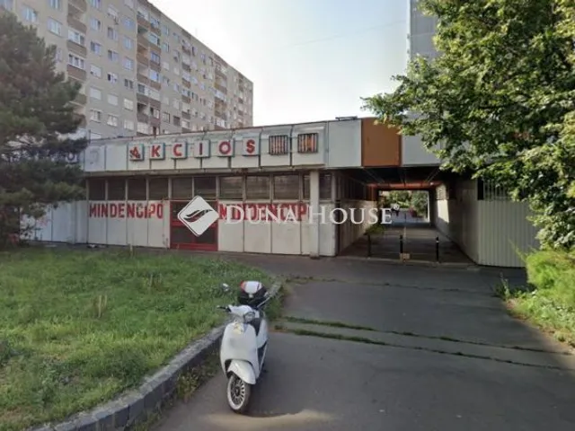 Eladó kereskedelmi és ipari ingatlan Budapest III. kerület 706 nm