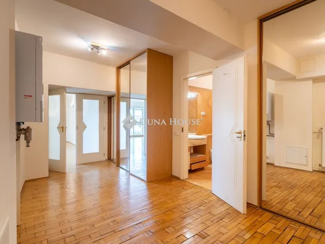 Kiadó lakás Budapest XIII. kerület, Újpesti rakpart 117 nm
