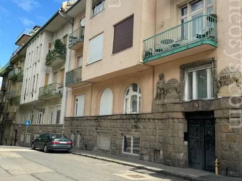 Eladó lakás Budapest I. kerület 83 nm