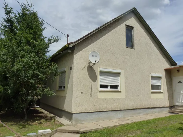 Eladó ház Sződliget 74 nm