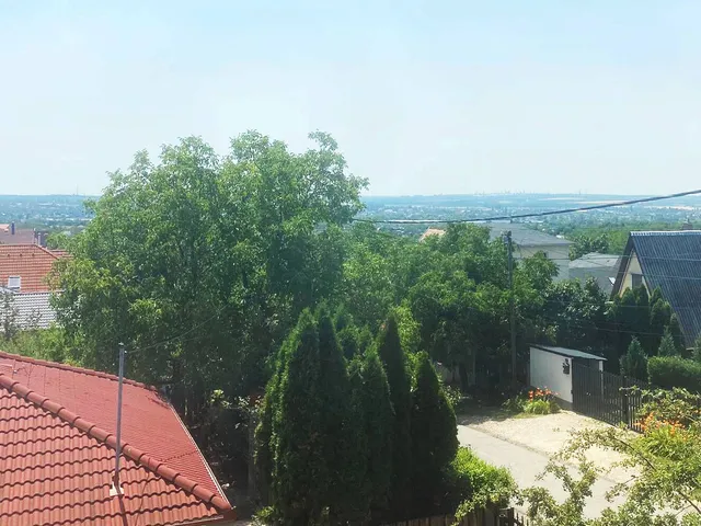 Eladó ház Érd 200 nm