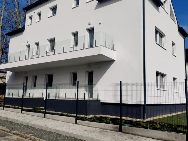 Eladó lakás Rétság 47 nm