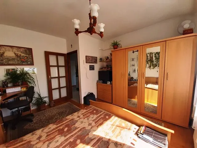 Eladó lakás Budapest XVI. kerület 112 nm