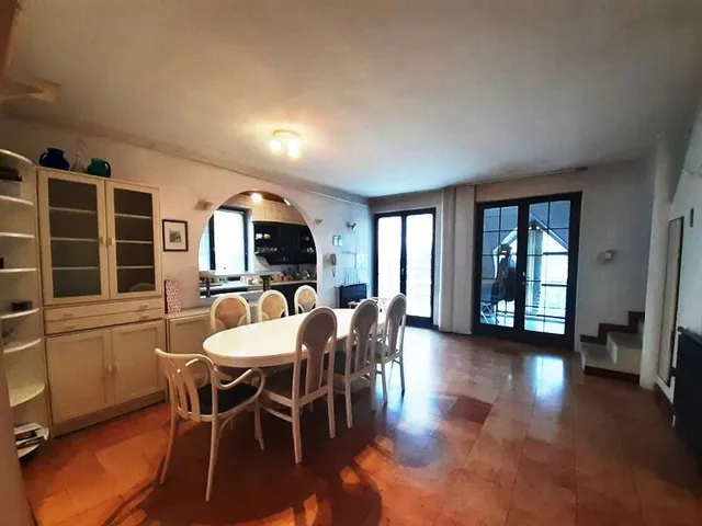 Eladó ház Budapest XVI. kerület 210 nm