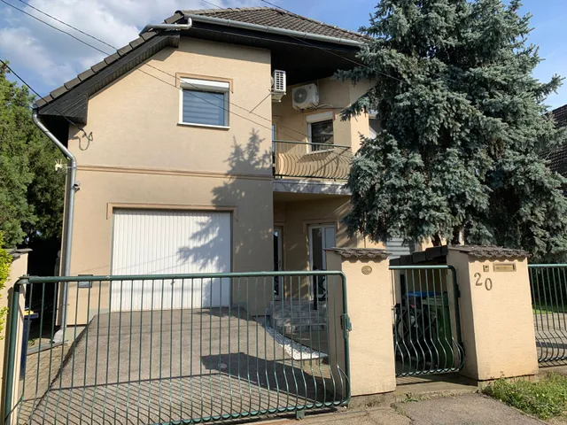 Eladó ház Budapest XVII. kerület 232 nm