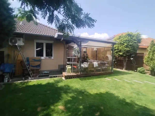 Eladó ház Pécel 96 nm