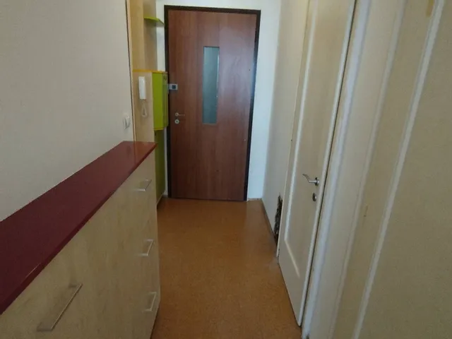 Kiadó lakás Budapest III. kerület 68 nm