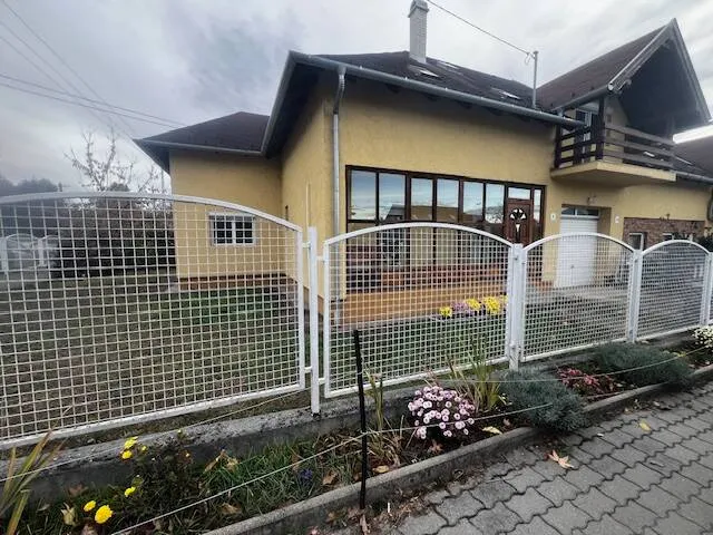 Eladó ház Dunakeszi 172 nm