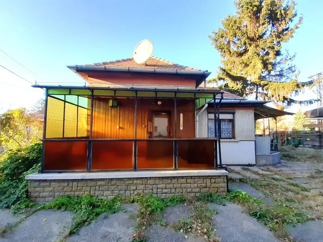 Eladó ház Budapest XVI. kerület 60 nm