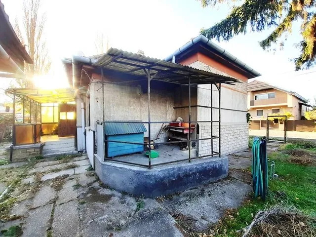 Eladó ház Budapest XVI. kerület 60 nm