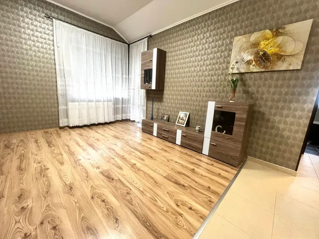 Eladó lakás Veresegyház 61 nm