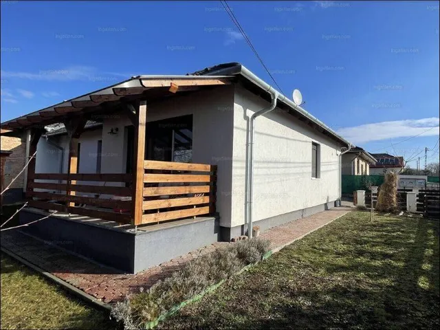 Eladó ház Nagytarcsa 83 nm