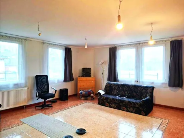 Eladó ház Pécel 117 nm