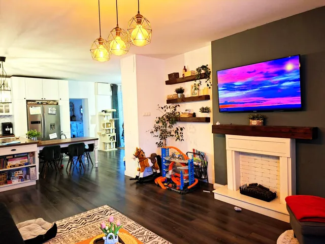 Eladó ház Budapest XVI. kerület 240 nm