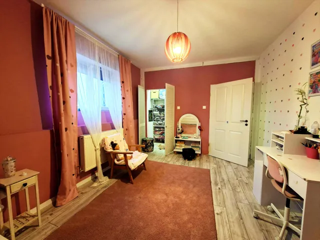 Eladó ház Budapest XVI. kerület 240 nm