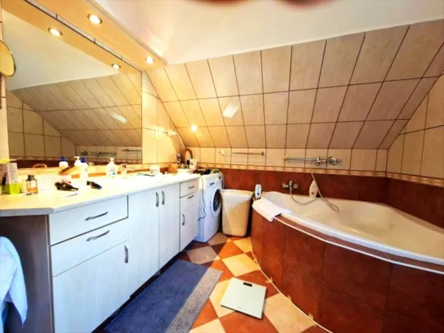 Eladó ház Pécel 149 nm