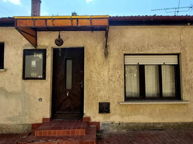 Eladó ház Pécel 85 nm