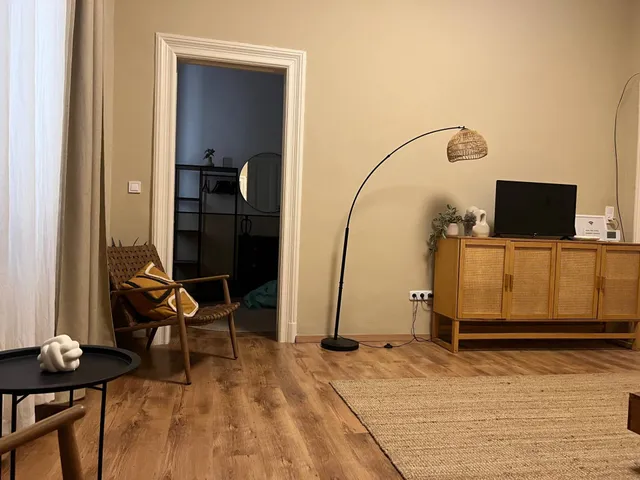Kiadó lakás Budapest VI. kerület 75 nm