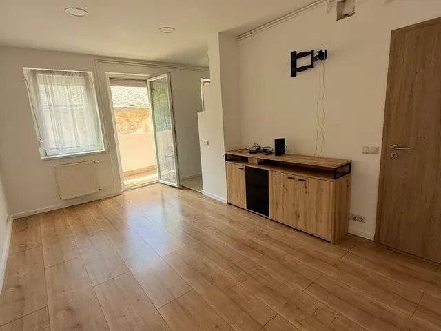 Eladó lakás Budakalász 29 nm
