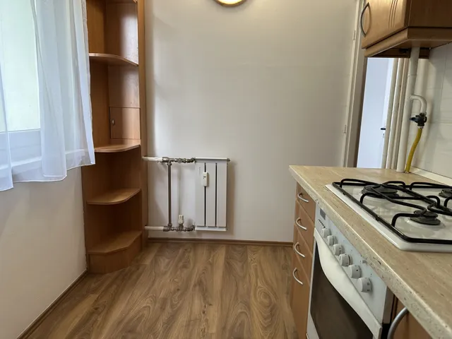 Kiadó lakás Győr, Adyváros 54 nm