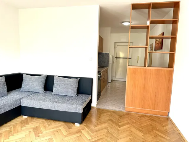 Eladó lakás Győr, Marcalváros II. 29 nm