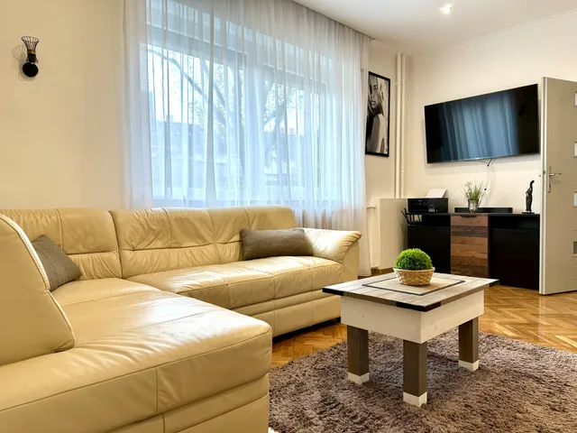 Kiadó lakás Győr, Nádorváros 58 nm